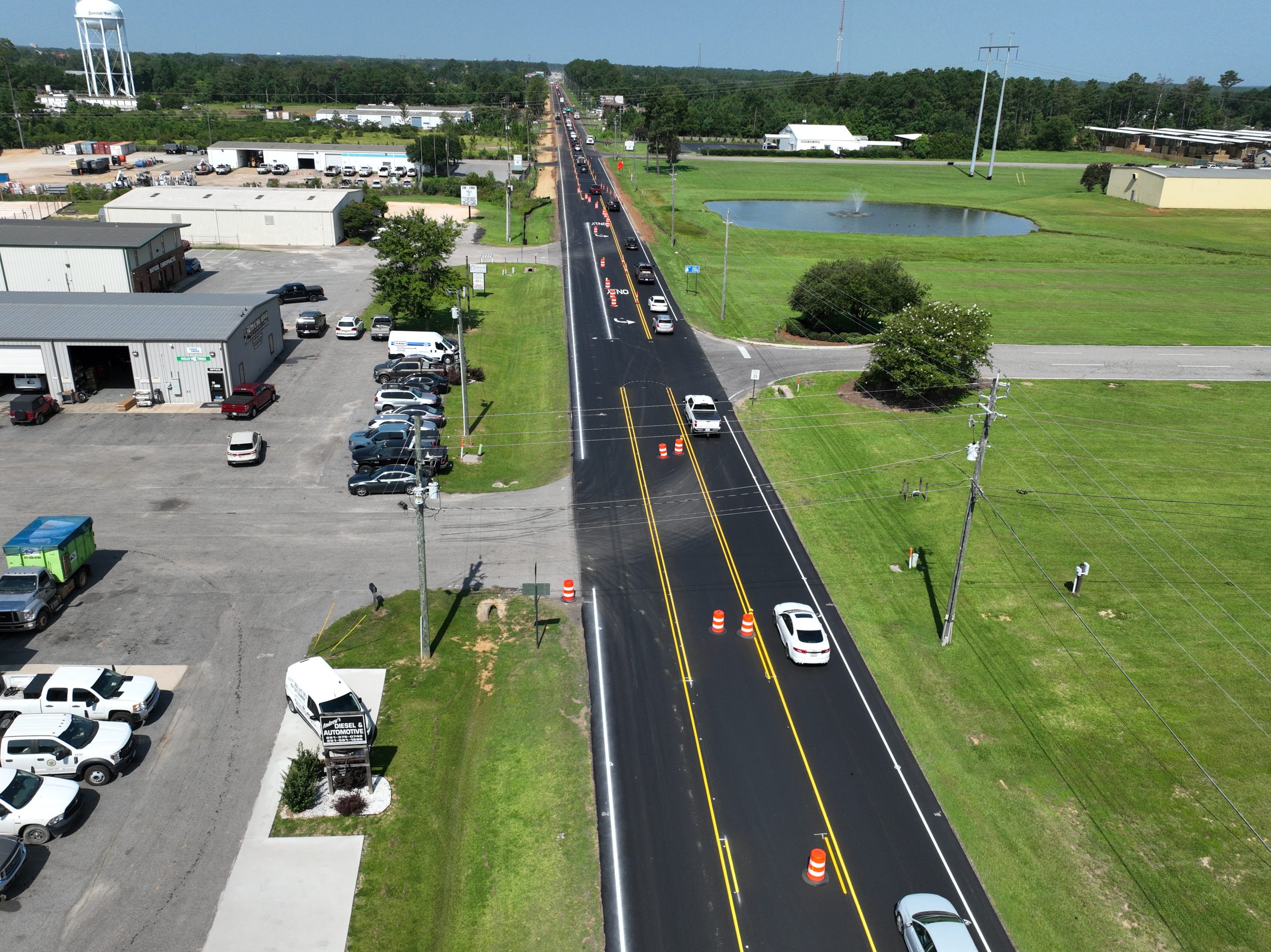 Newly constructed Center Turn Lane highway on US 31 in Spanish Fort