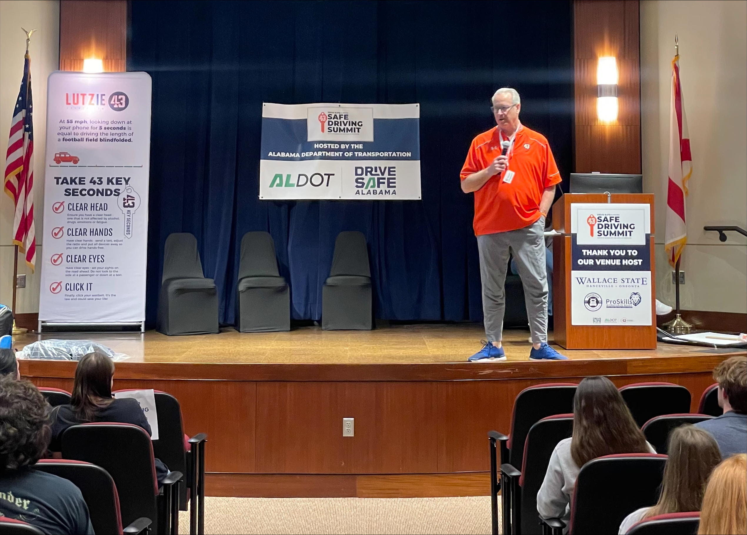 Mike Lutzenkirchen speaks to students at the first ALDOT and Lutzie 43 safe driving summit.